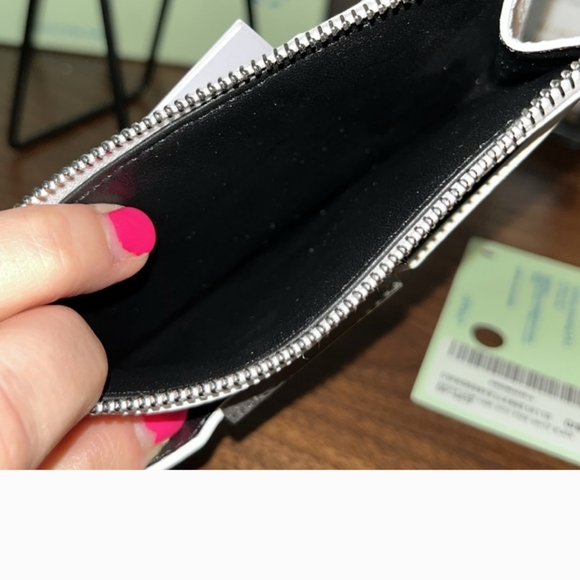 Off-White card wallet - Picture 9 of 11